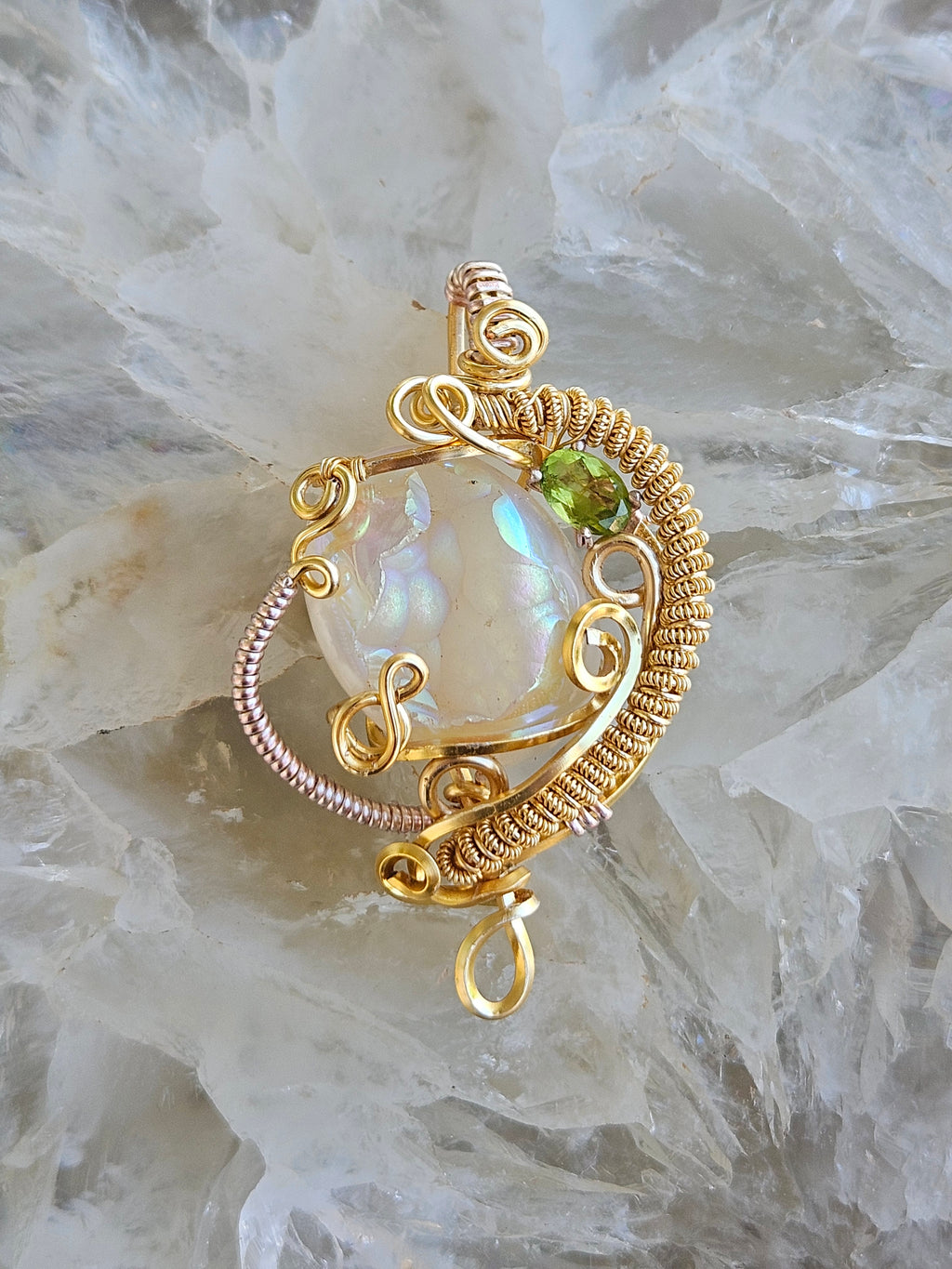 Angel aura agate pendant