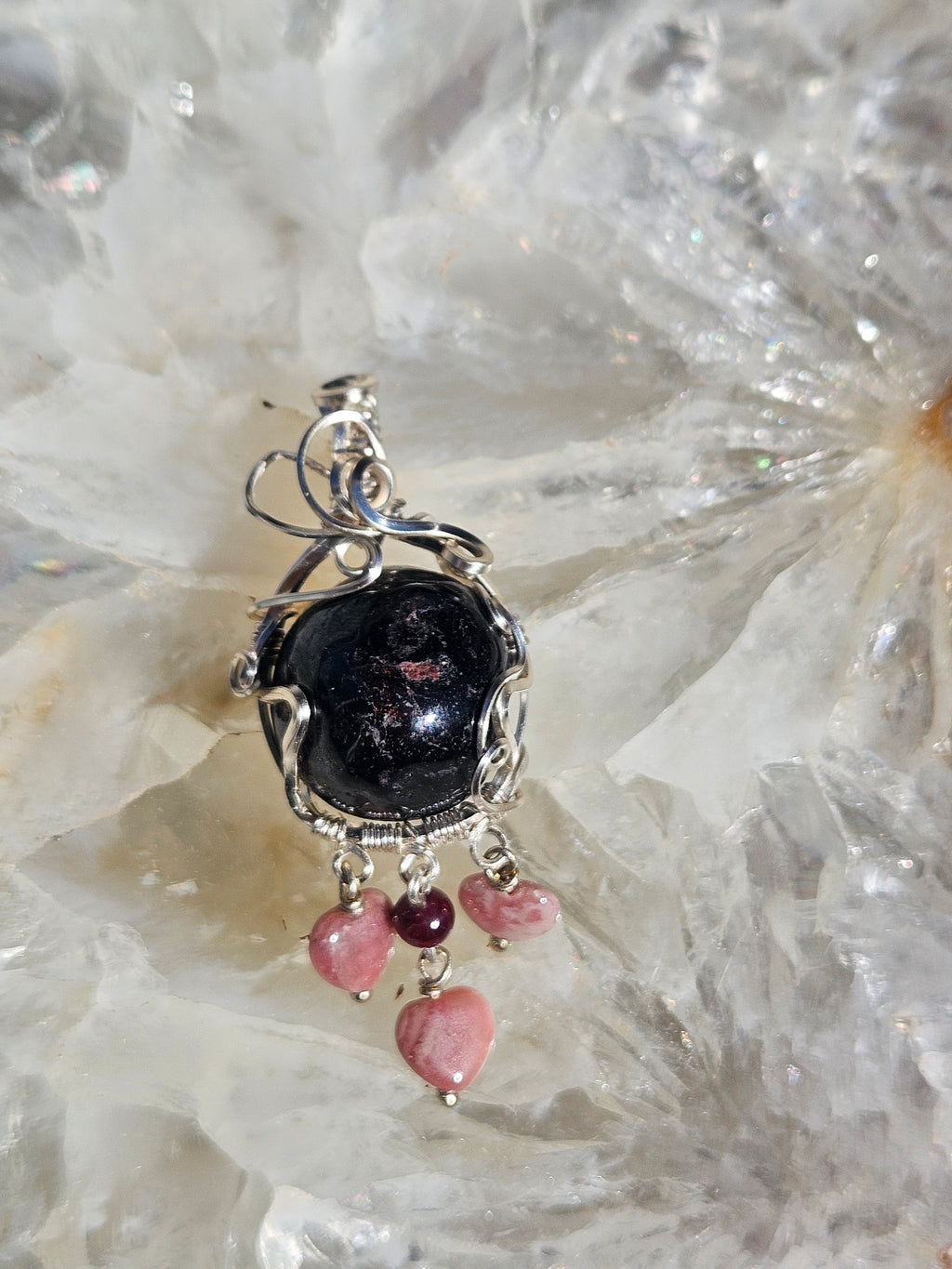 Garnet pendant