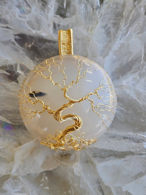 Agate tree pendant