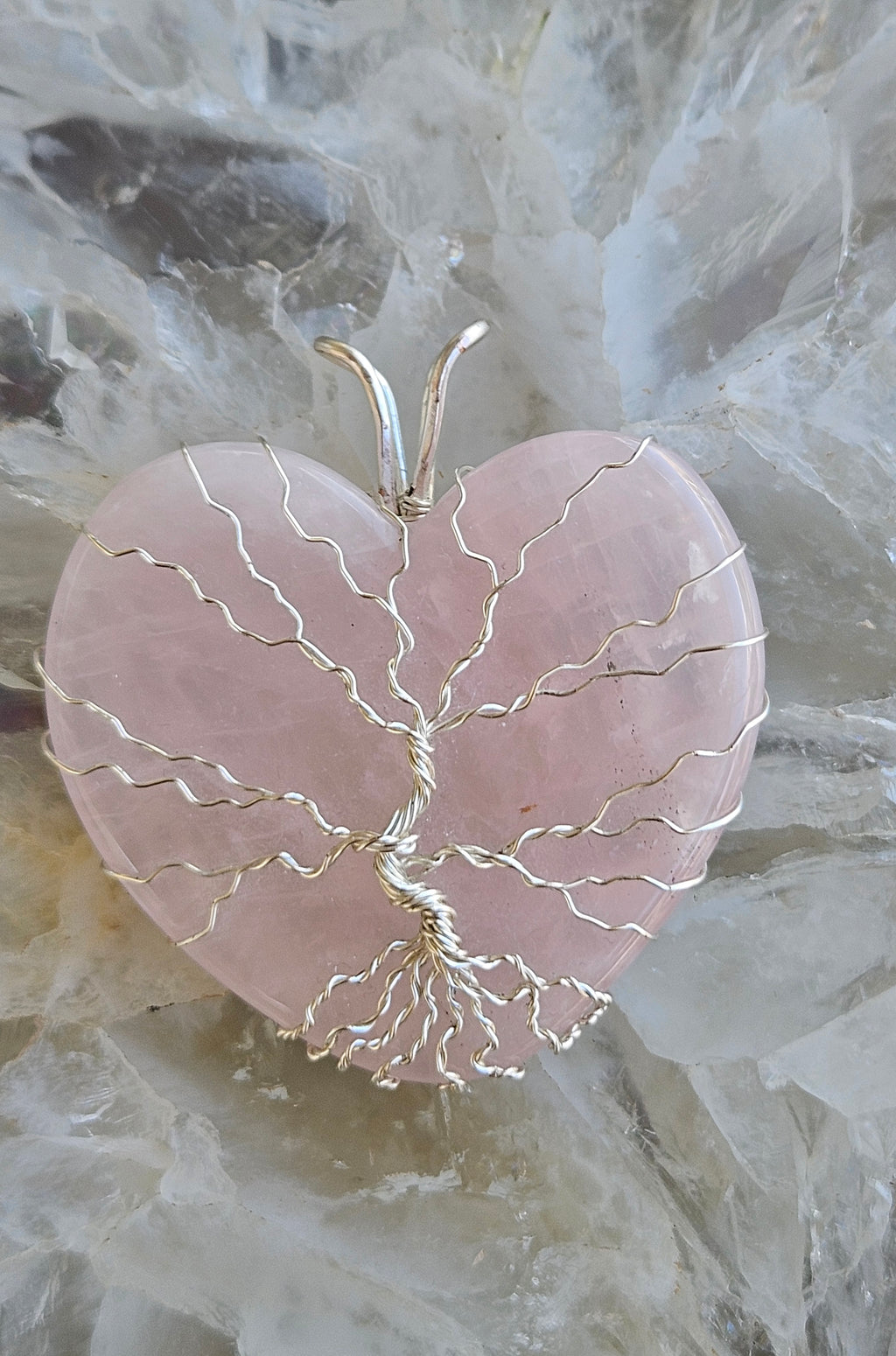 Rose quartz pendant