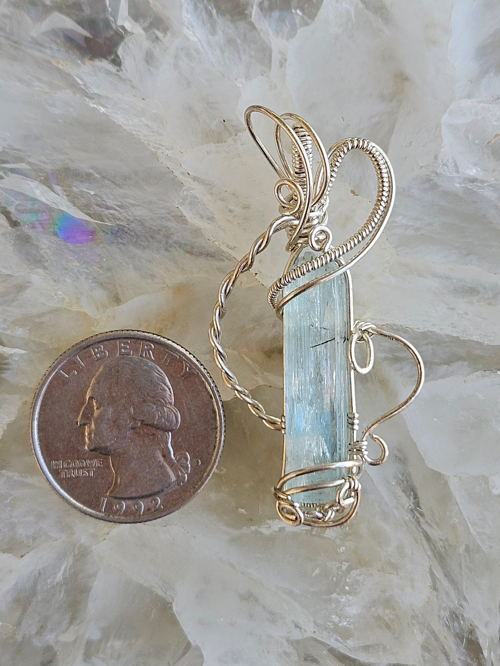Aquamarine pendant