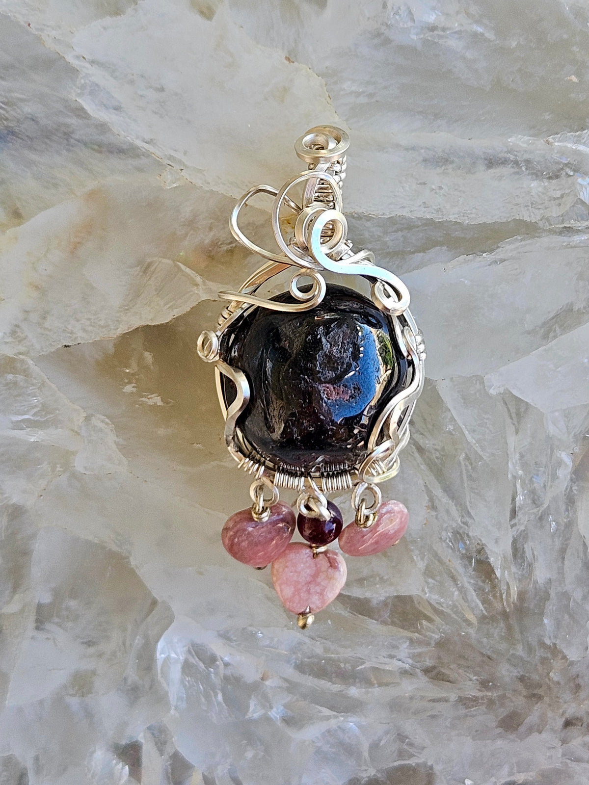 Garnet pendant