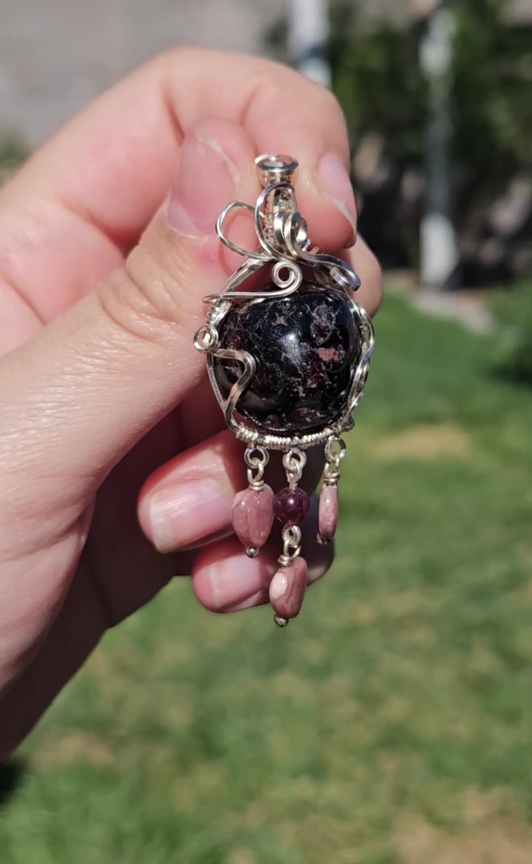 Garnet pendant