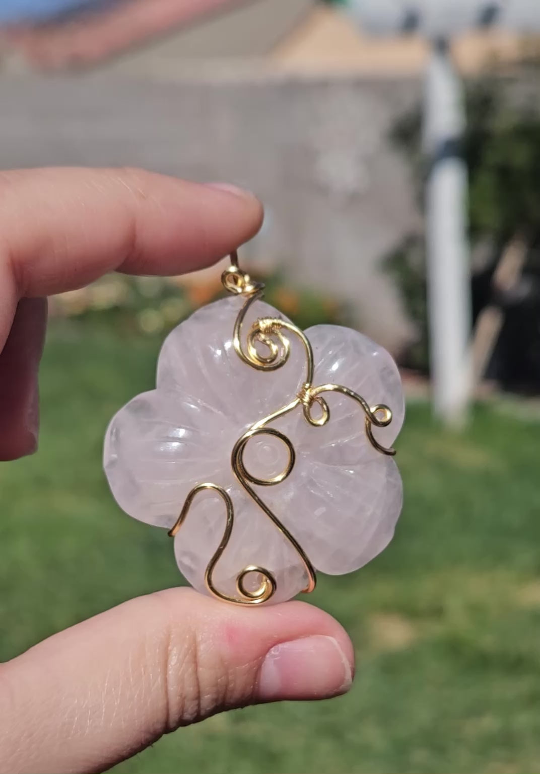 Rose quartz pendant